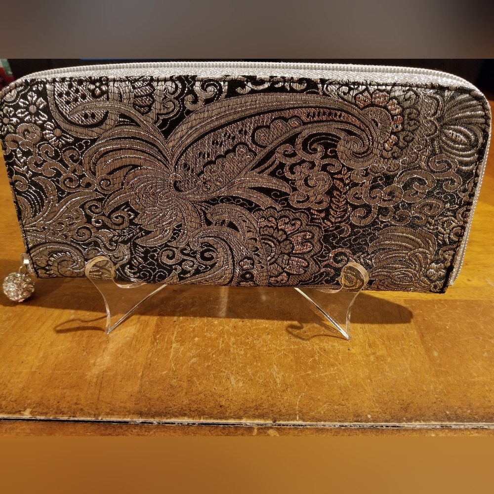 Elegant Black and Silver Decorative Tray